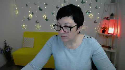 Emily online show from 04-16-26, 05:36