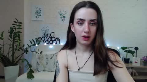 Emyli online show from 01-10-25, 12:27