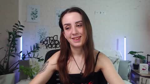 Emyli online show from 01-30-25, 03:22