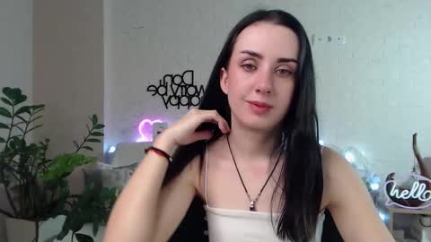 Emyli online show from 02-21-25, 09:11