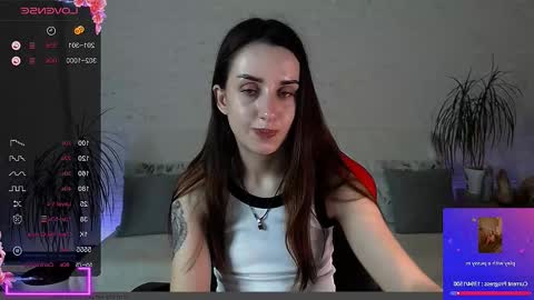 Emyli online show from 11-26-25, 12:44