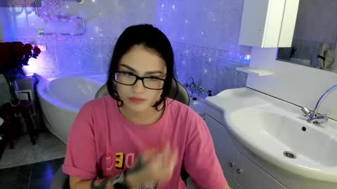 Emily online show from 11-02-25, 02:36