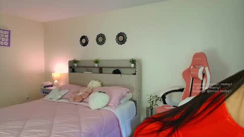 Em online show from 03-08-25, 02:01