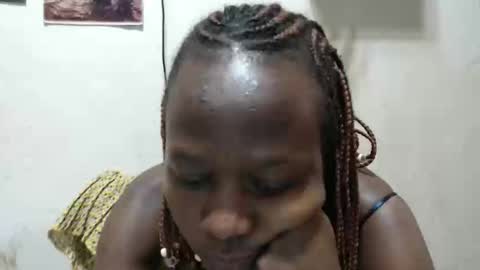 Emilly online show from 04-05-26, 10:45