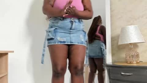 emilyrojas online show from 09-12-25, 12:16