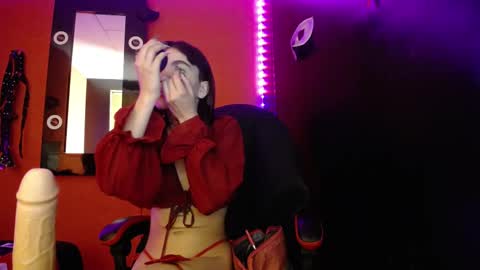 Emily online show from 10-11-25, 04:16