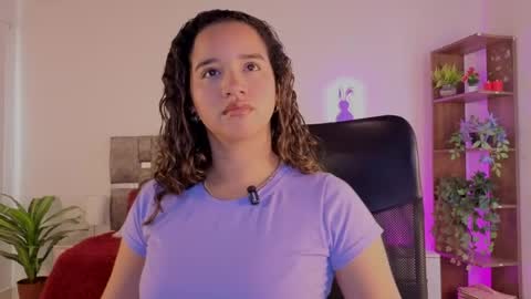 Snapshot of emilyrousex chatting on 05-22-26, 06:13 emilyrousex online show from 05-22-26, 06:13