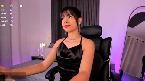 Snapshot of emilyruiz1 chatting on 03-11-25, 11:23 Emily online show from 03-11-25, 11:23