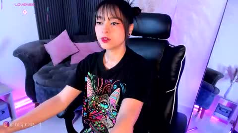 Snapshot of emilyruiz1 chatting on 12-03-25, 08:23 Emily online show from 12-03-25, 08:23