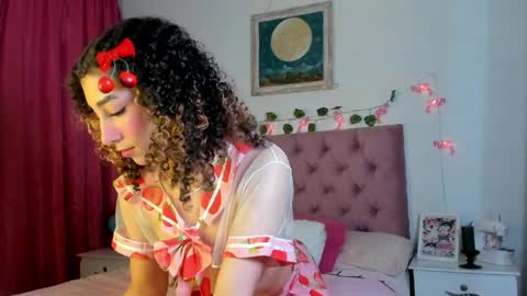 Emily Santana online show from 04-07-26, 12:22