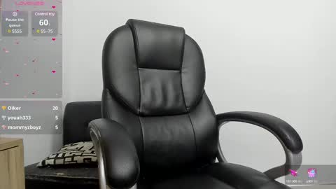 Snapshot of emilysex_118 chatting on 03-09-25, 01:59 Emily online show from 03-09-25, 01:59