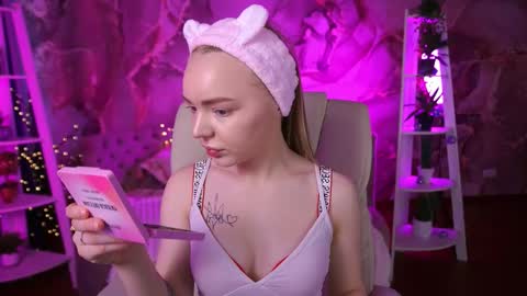  MY NAME IS Emily WELCOME EVERYONE I WILL BE HAPPY TO GIVE YOU WHAT YOU HAVE DREAMED OF FOR SO LONG online show from 03-26-26, 07:36