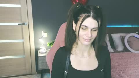 Emily online show from 02-12-25, 05:15