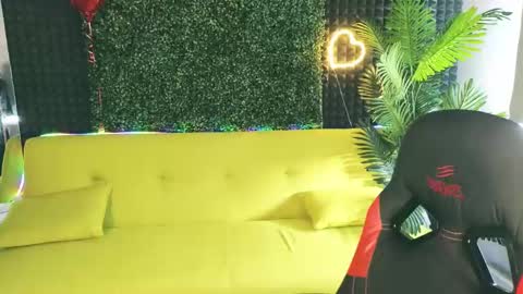 Emily online show from 03-03-25, 04:25