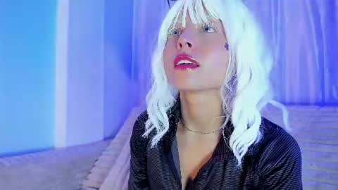    online show from 06-15-26, 12:02
