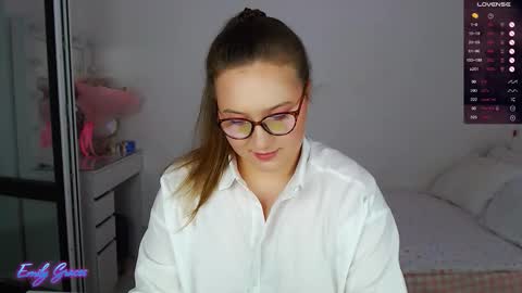 Emily online show from 09-14-25, 01:38