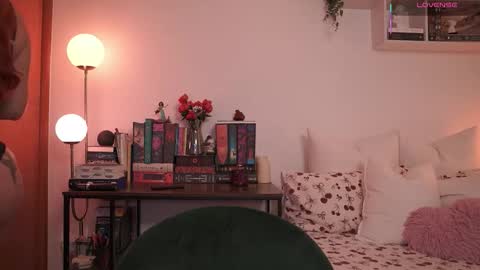 IG thickemmsss online show from 10-03-25, 05:43