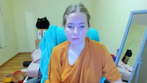 Emily online show from 02-25-25, 06:53