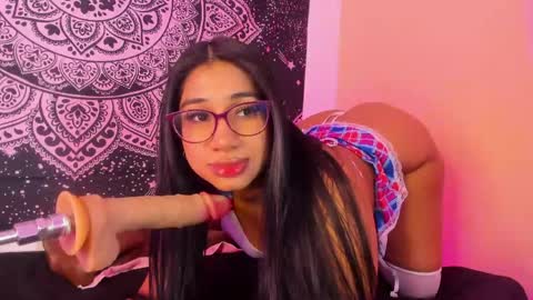 emilyy_walker online show from 05-28-26, 12:57