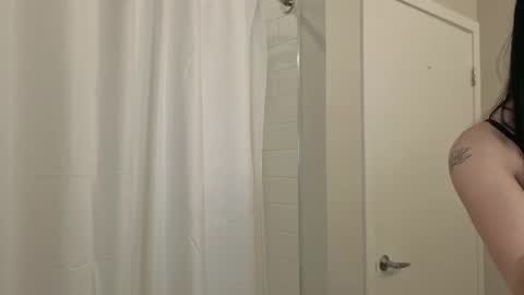 Emily brunette and Charlotte redhead online show from 04-28-26, 02:44