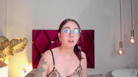 Emilyy Watson online show from 09-13-25, 11:48