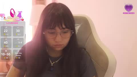 Snapshot of emitaa17228 chatting on 06-28-26, 07:09 emma online show from 06-28-26, 07:09