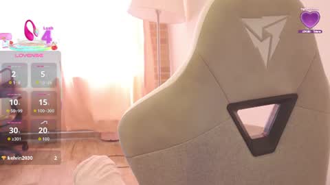 Snapshot of emitaa17228 chatting on 07-04-26, 07:31 emma online show from 07-04-26, 07:31