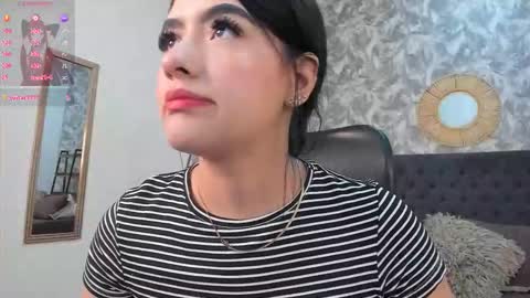 Snapshot of emma_1025 chatting on 09-10-25, 12:16 emma  online show from 09-10-25, 12:16