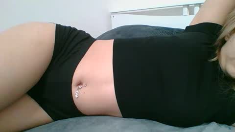 Snapshot of emma_991 chatting on 11-30-25, 10:30 emma_991 online show from 11-30-25, 10:30