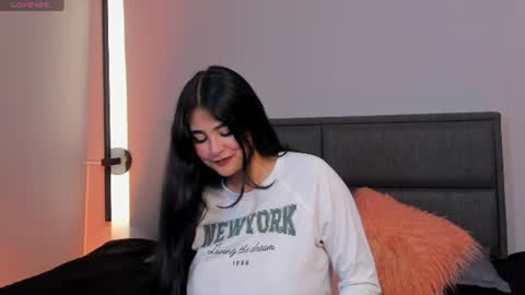 Snapshot of emma__clark__ chatting on 07-15-26, 08:14 Emma Clark online show from 07-15-26, 08:14