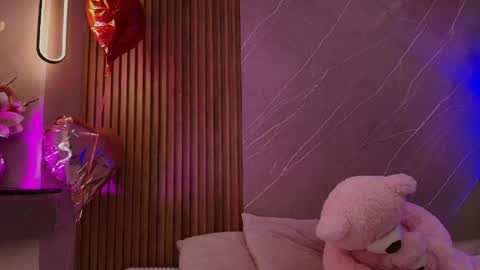 emma__rose1 online show from 04-07-26, 02:56