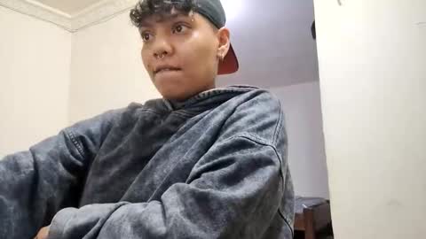 Snapshot of emma_and_thom chatting on 03-08-26, 09:51 emma_and_thom online show from 03-08-26, 09:51