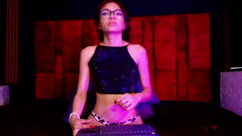 emma_angel_04 online show from 06-04-26, 01:50