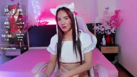 Snapshot of emma_ayala chatting on 06-15-26, 07:49 emma_ayala online show from 06-15-26, 07:49
