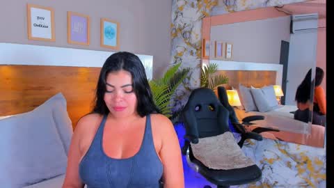 Emma  online show from 04-08-26, 04:56