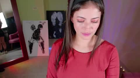 Snapshot of emma_blanco chatting on 02-12-26, 10:05 Emma online show from 02-12-26, 10:05