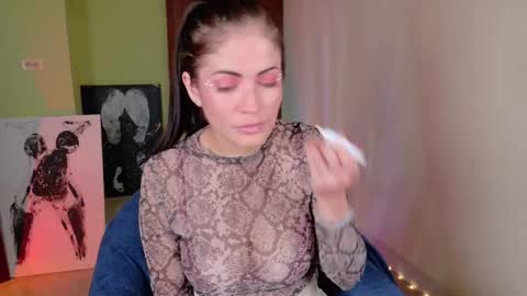 Snapshot of emma_blanco chatting on 03-02-26, 09:10 Emma online show from 03-02-26, 09:10