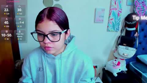 emma_boo_ online show from 12-15-25, 07:40