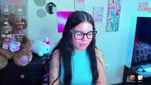 emma_boo_ online show from 06-17-26, 02:07
