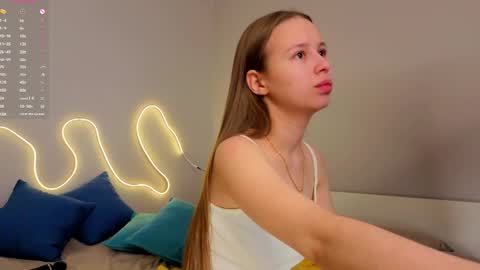 Emma online show from 04-07-26, 02:01