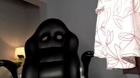 Emma online show from 02-10-26, 07:51