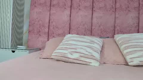 Emma online show from 07-02-26, 03:06