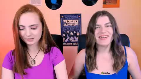 emma_dark_ online show from 06-24-26, 08:46