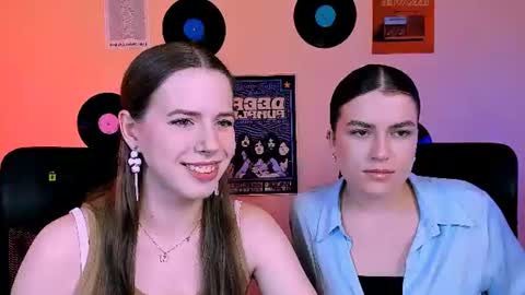 emma_dark_ online show from 06-25-26, 08:52