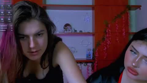 emma_dark_ online show from 07-06-26, 03:03