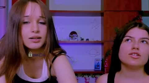 emma_dark_ online show from 07-07-26, 09:02