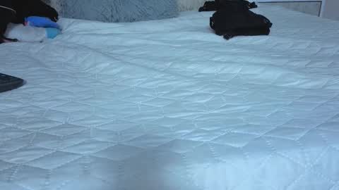 Emma online show from 03-18-26, 08:23