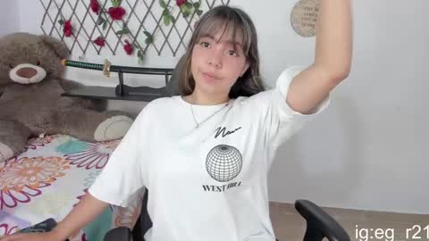 emma_grayys online show from 10-14-25, 05:52