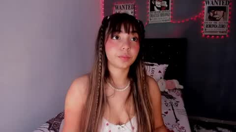 Snapshot of emma_grayys chatting on 07-09-26, 09:35 emma_grayys online show from 07-09-26, 09:35