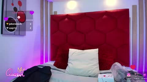 Emma 3 online show from 04-18-26, 01:15